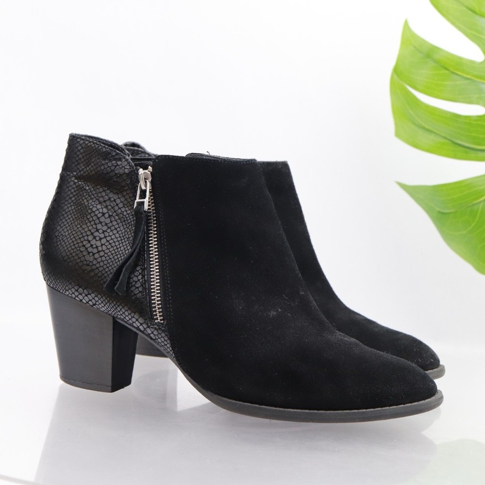 GUC Vionic Black Anne Suede and Embossed Snakeskin Ankle Boots Size 8